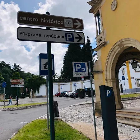 Pe Do Castelo Casa&Garagem Self Check In