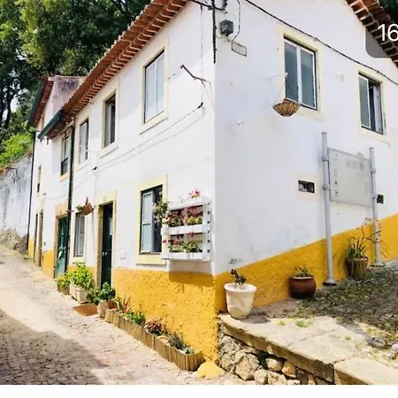 Pe Do Castelo Casa&Garagem Self Check In *