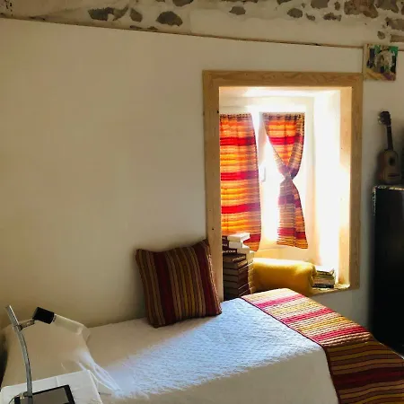 Holiday home Pe Do Castelo Casa&Garagem Self Check In *